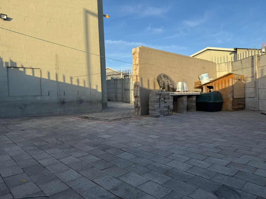 2 Bedroom Property for Sale in Fountain Village Western Cape